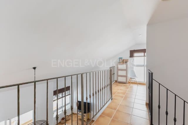 5 bedroom Villa for sale in Faro de Cullera, Cullera - € 795,000 (Ref: 9897983)