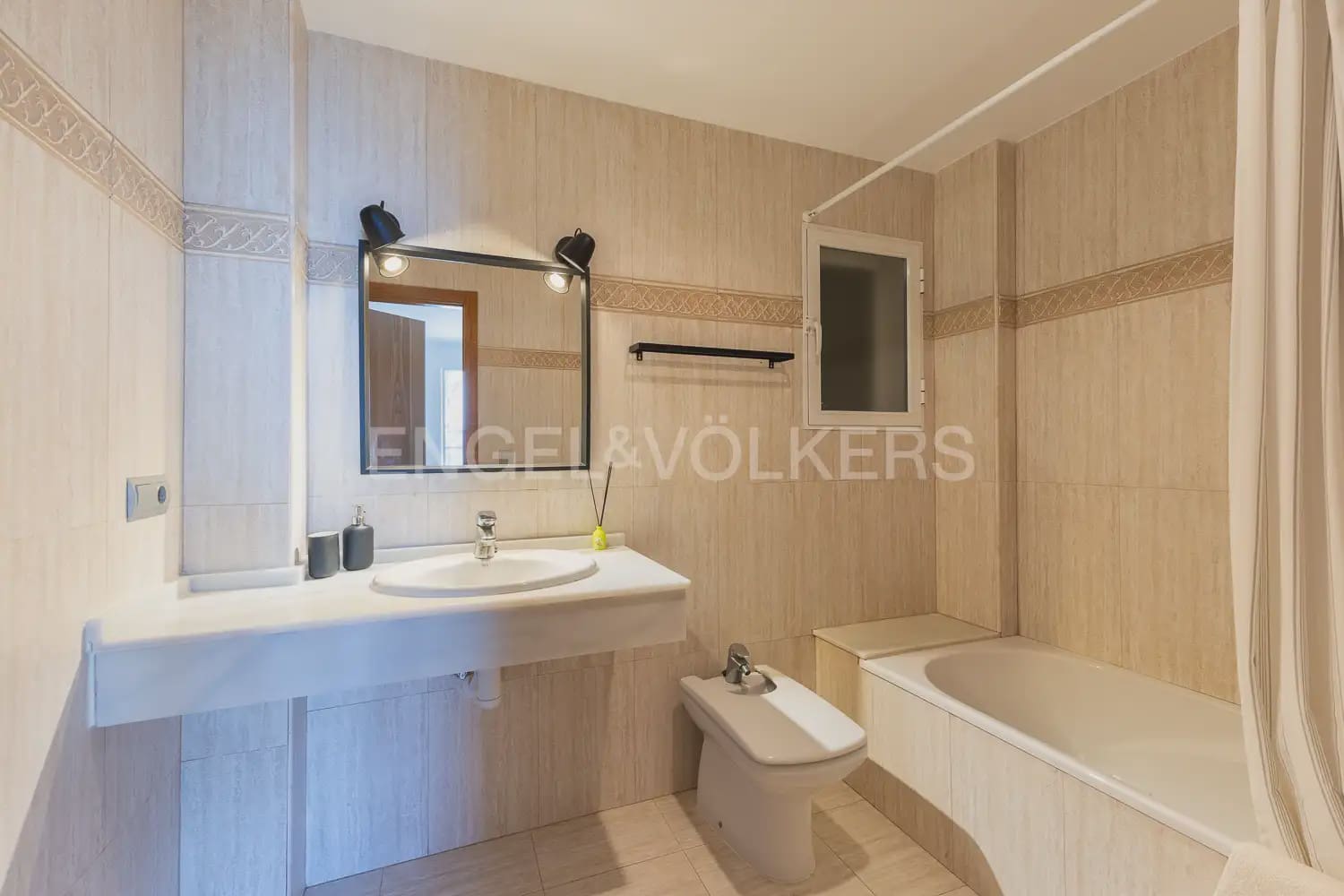 5 bedroom Villa for sale in Cullera with pool garage - € 795,000 (Ref: 9897983)