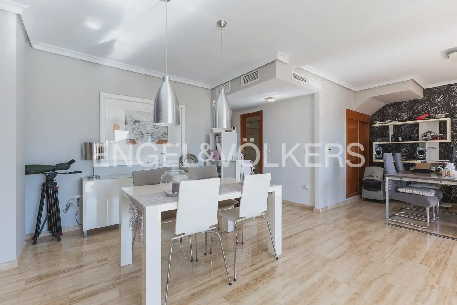 3 makuuhuone Kattohuoneisto myytävänä paikassa Javea / Xabia mukana uima-altaan 
autotalli - 495 000 € (Ref: 9897986)
