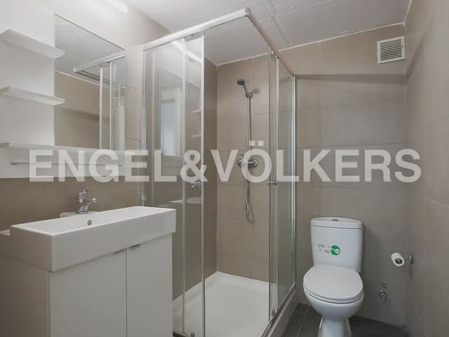 1 makuuhuone Ullakkoasunto vuokrattavana paikassa Vara de Quart, Valencia kaupunki mukana uima-altaan 
autotalli - 1 190 € (Ref: 9897988)