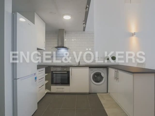 1 makuuhuone Ullakkoasunto vuokrattavana paikassa Vara de Quart, Valencia kaupunki mukana uima-altaan 
autotalli - 1 190 € (Ref: 9897988)