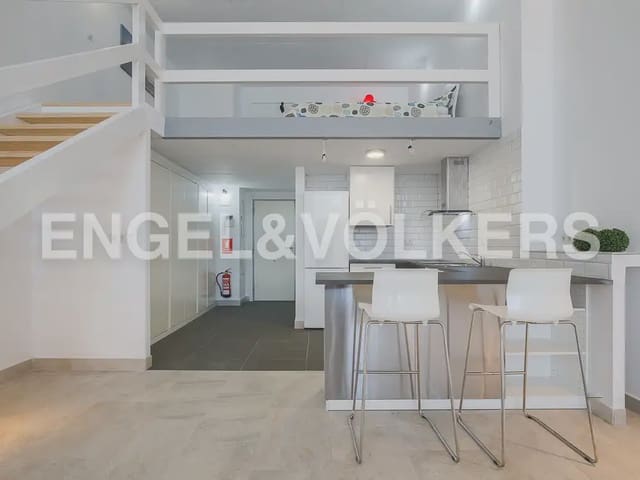 1 makuuhuone Ullakkoasunto vuokrattavana paikassa Vara de Quart, Valencia kaupunki mukana uima-altaan 
autotalli - 1 190 € (Ref: 9897988)