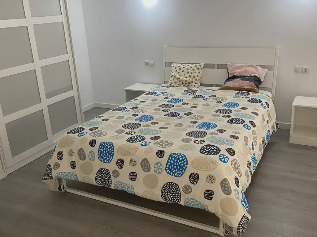 1 bedroom Loft for rent in Valencia city with pool garage - € 1,190 (Ref: 9897988)