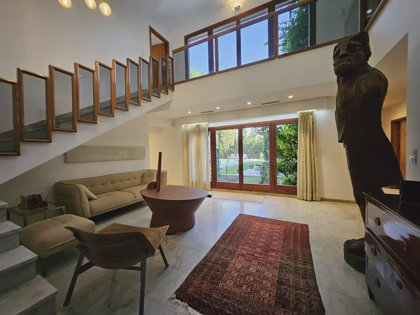 5 bedroom Villa for rent in Rocafort with pool garage - € 5,000 (Ref: 9897990)