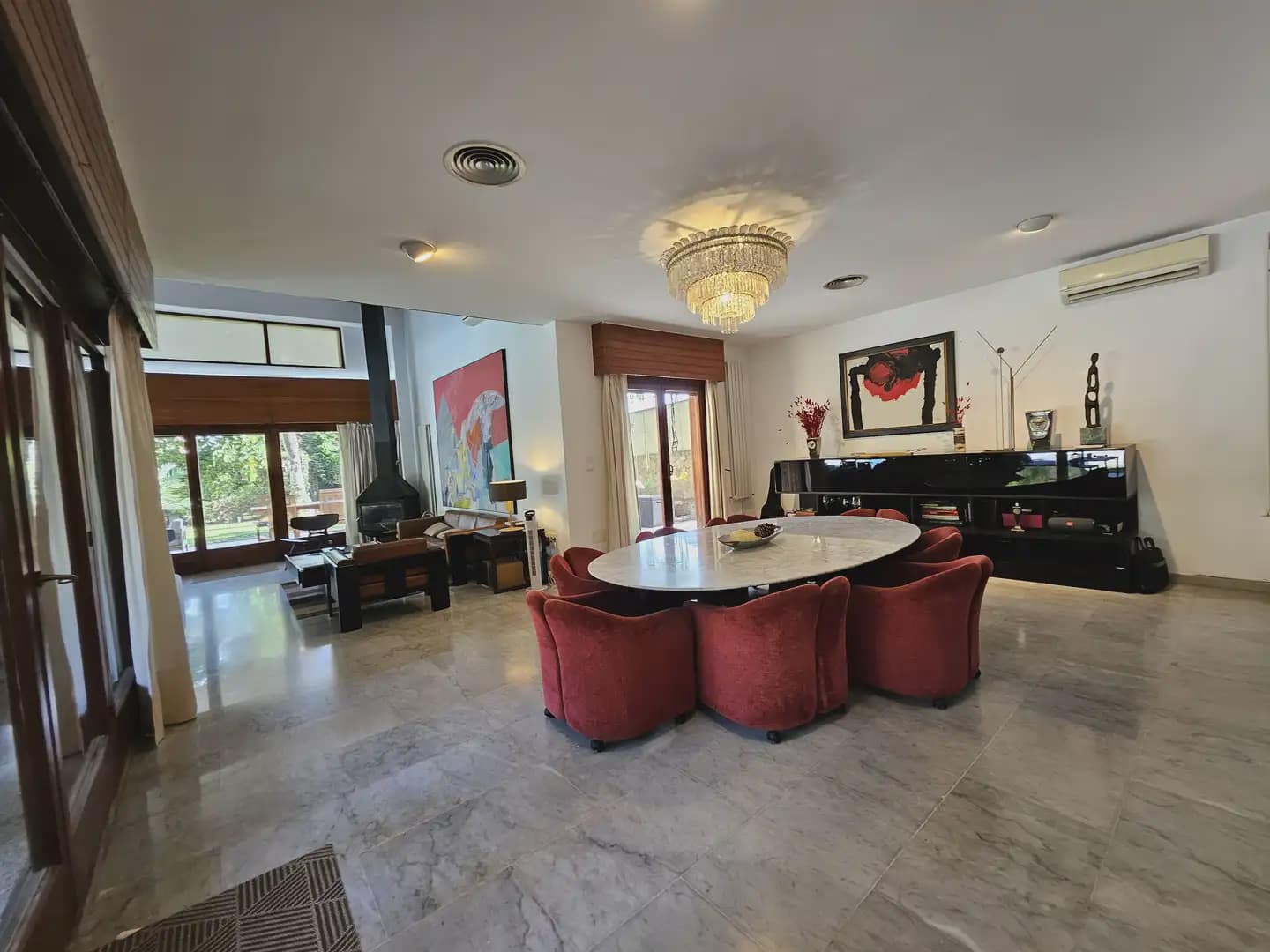 5 bedroom Villa for rent in Rocafort with pool garage - € 5,000 (Ref: 9897990)