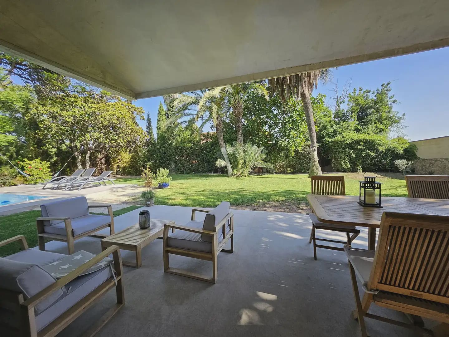 5 bedroom Villa for rent in Rocafort with pool garage - € 5,000 (Ref: 9897990)