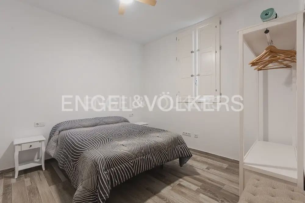 6 makuuhuone Maalaistalo myytävänä paikassa Alzira mukana uima-altaan 
autotalli - 890 000 € (Ref: 9897992)