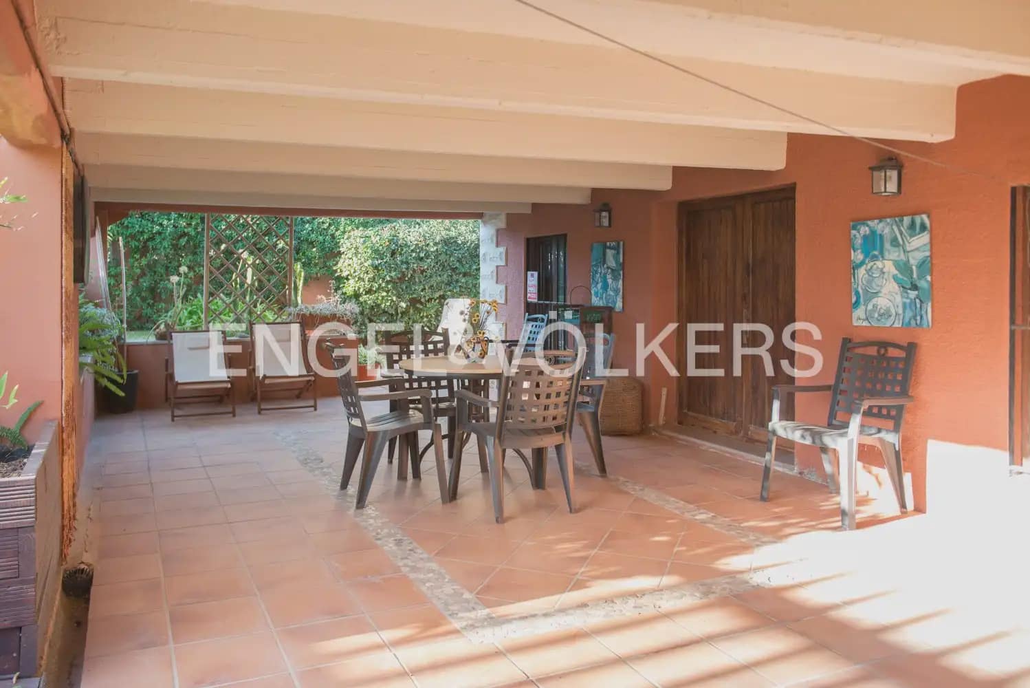 6 bedroom Villa for sale in Burriana / Borriana with garage - € 850,000 (Ref: 9897993)