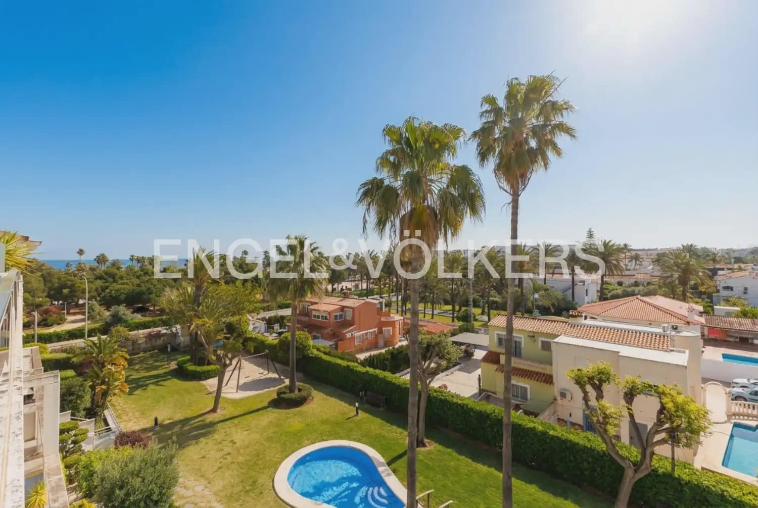 3 sypialnia Penthouse na sprzedaż w Denia z basenem garażem - 510 000 € (Ref: 9897994)