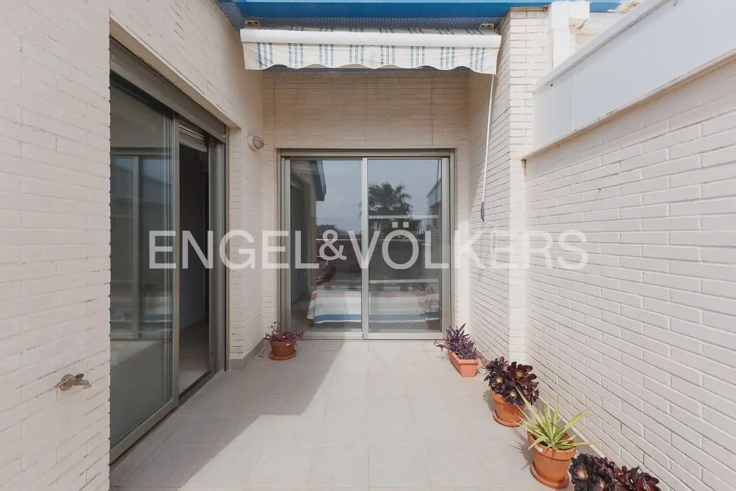 3 sypialnia Penthouse na sprzedaż w Denia z basenem garażem - 510 000 € (Ref: 9897994)