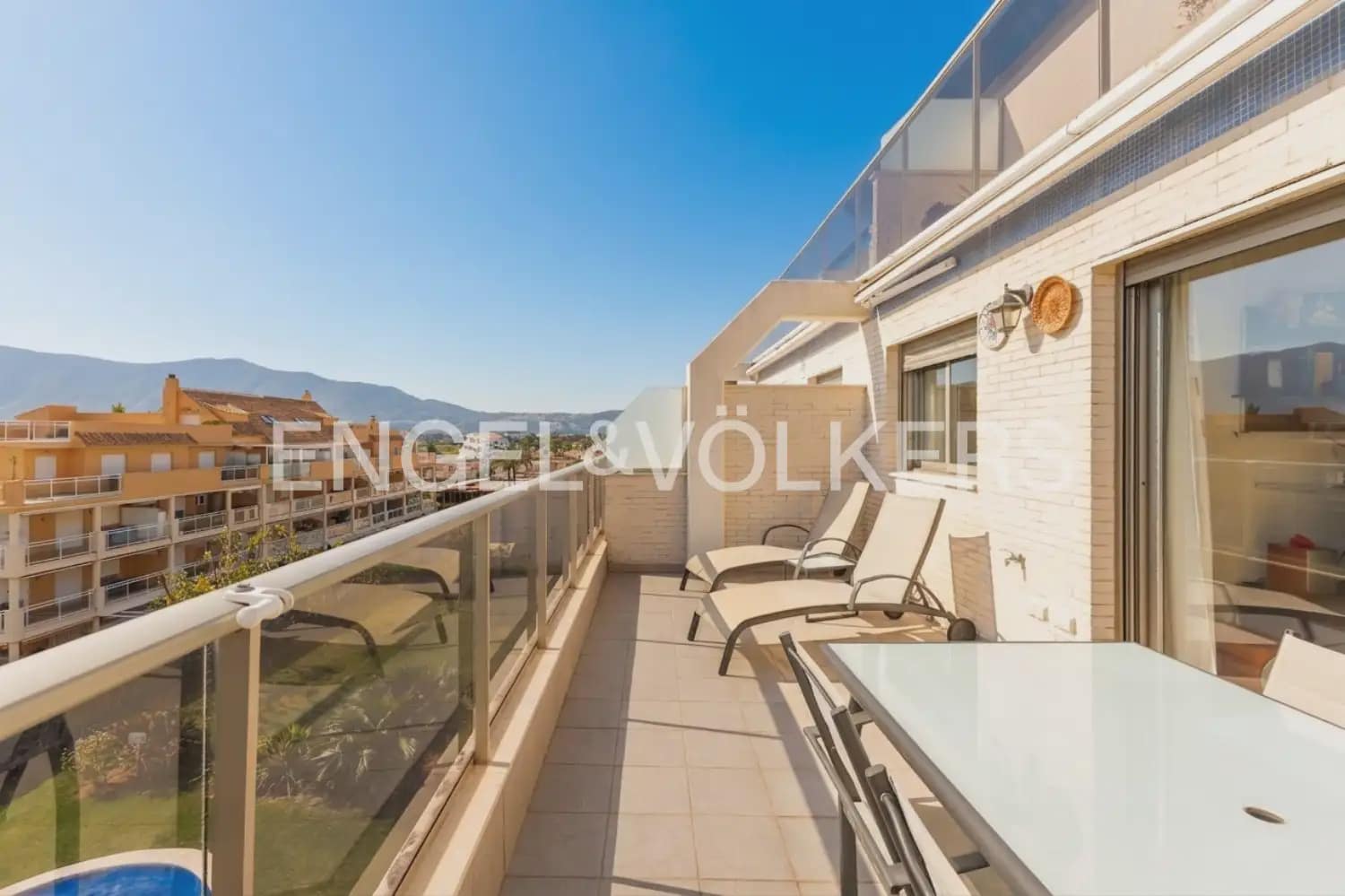 3 sypialnia Penthouse na sprzedaż w Denia z basenem garażem - 510 000 € (Ref: 9897994)