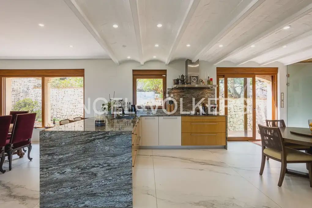 6 chambre Villa/Maison à vendre à Denia avec piscine garage - 3 570 000 € (Ref: 9897995)