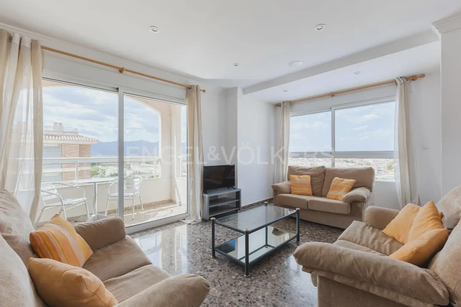 Ático de 5 habitaciones en Cullera en venta - 562.500 € (Ref: 9897996)