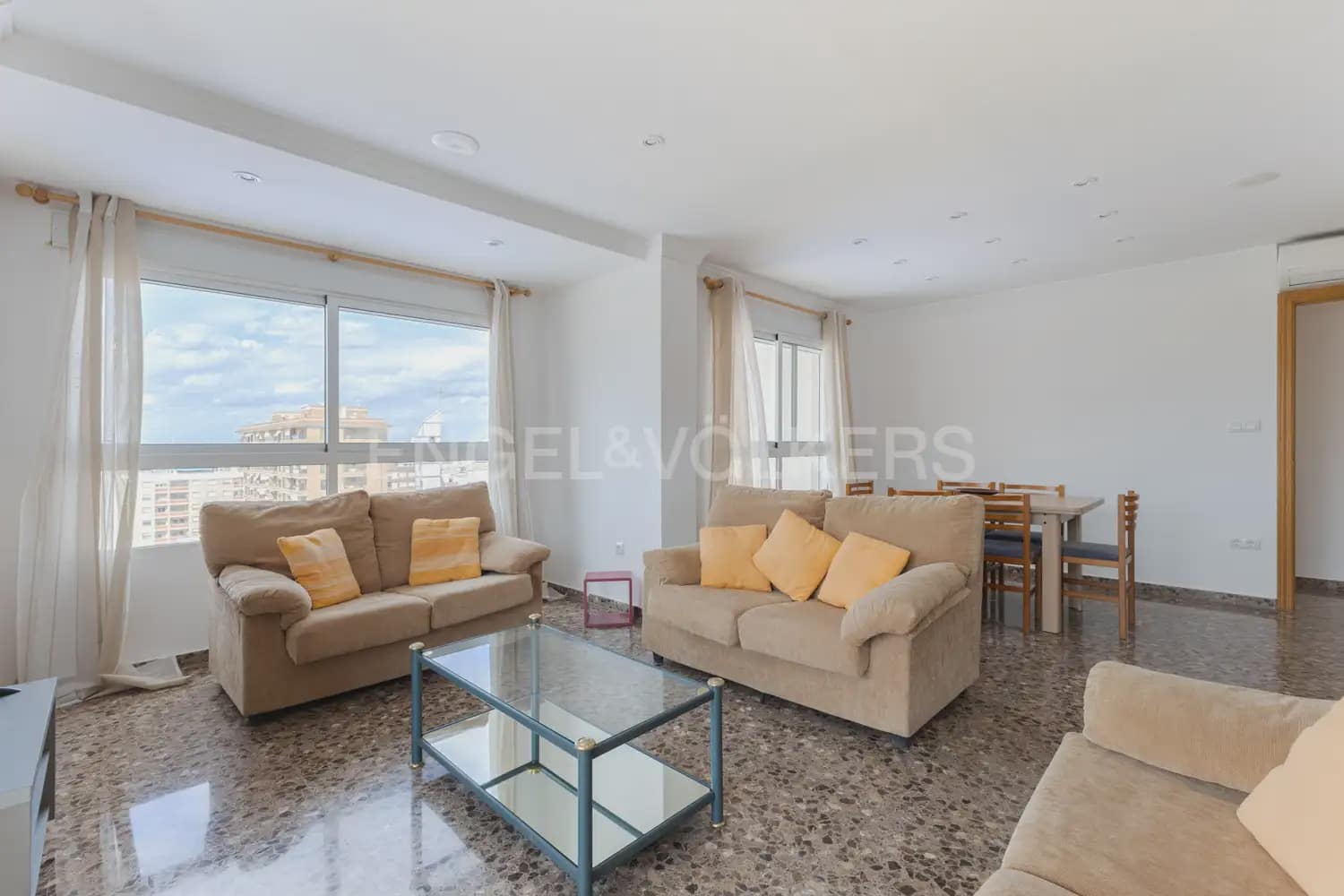 Ático de 5 habitaciones en Cullera en venta - 562.500 € (Ref: 9897996)