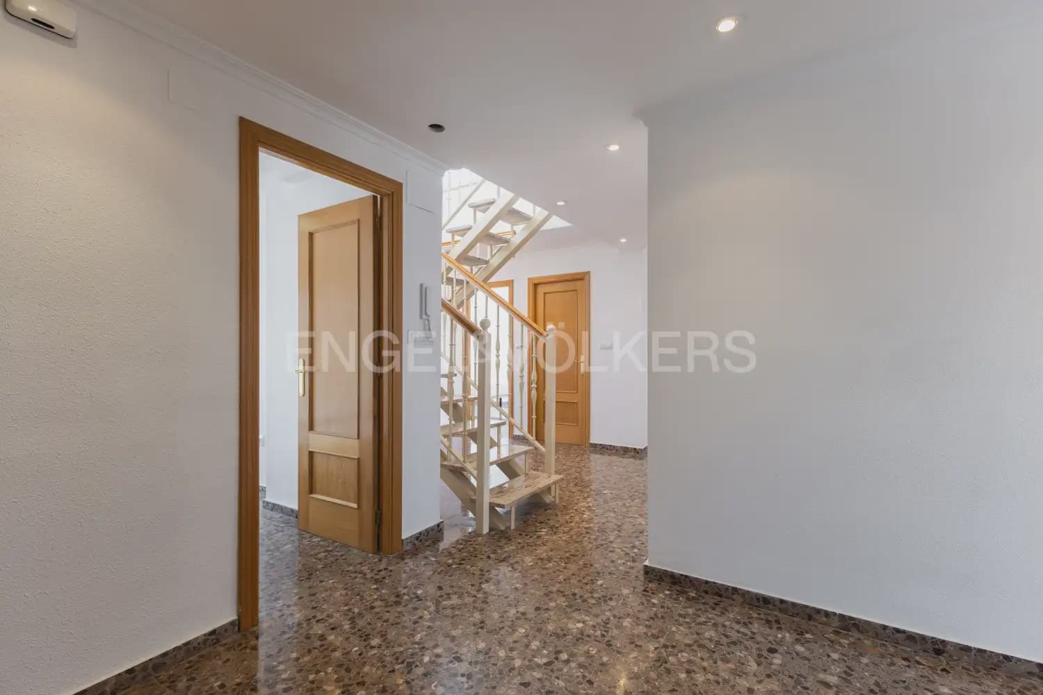 Ático de 5 habitaciones en Cullera en venta - 562.500 € (Ref: 9897996)