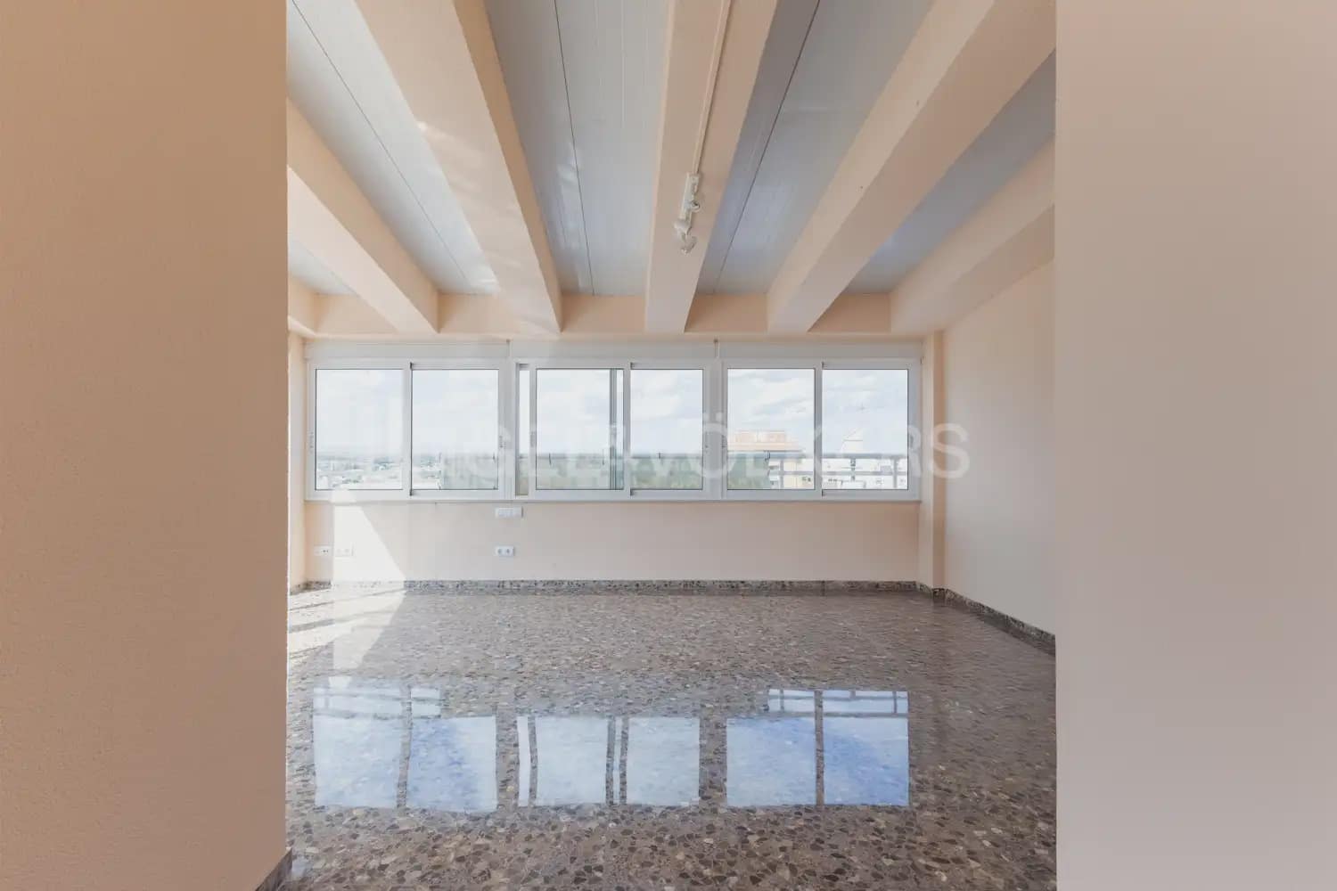 Ático de 5 habitaciones en Cullera en venta - 562.500 € (Ref: 9897996)