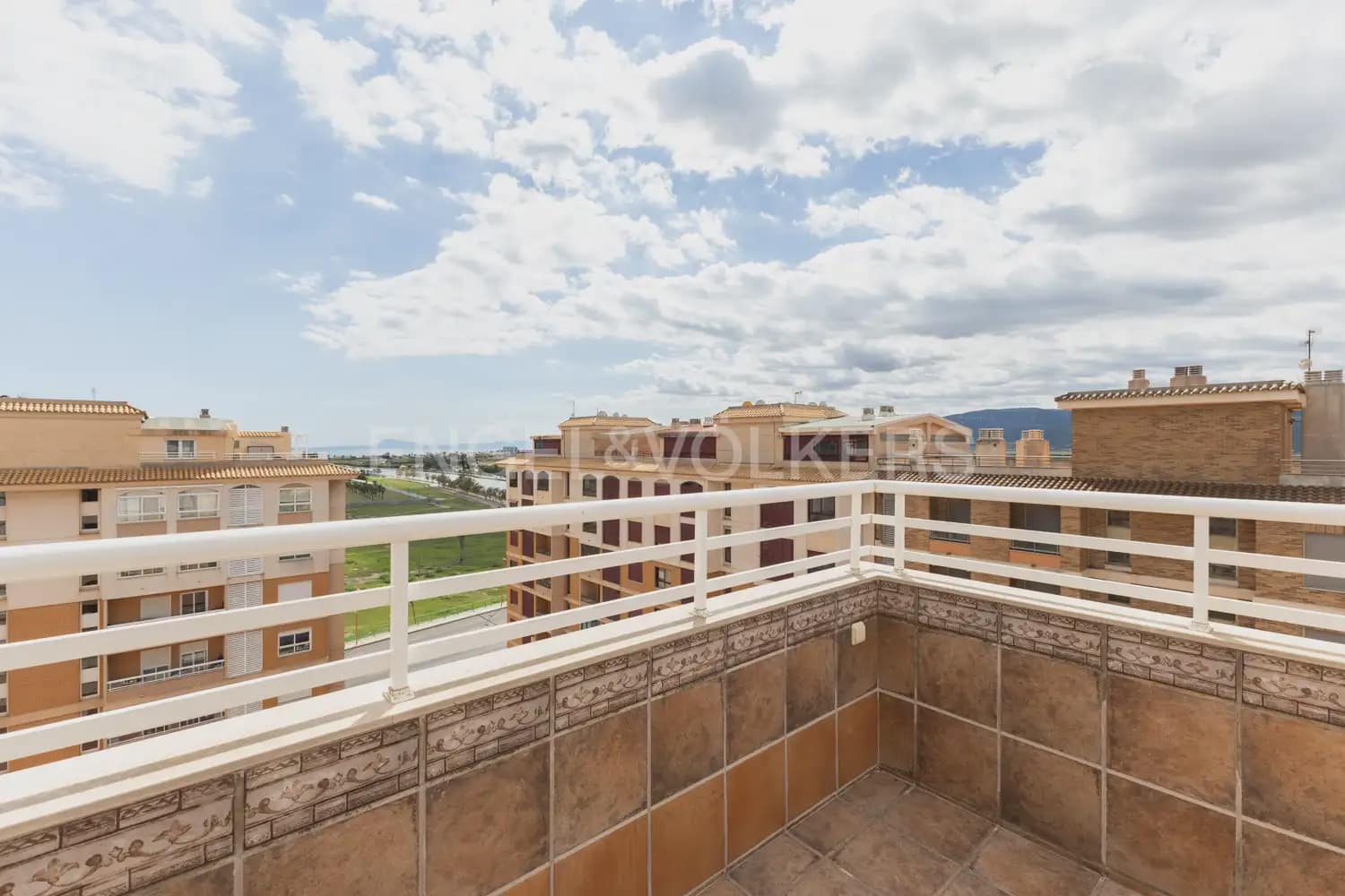 Ático de 5 habitaciones en Cullera en venta - 562.500 € (Ref: 9897996)