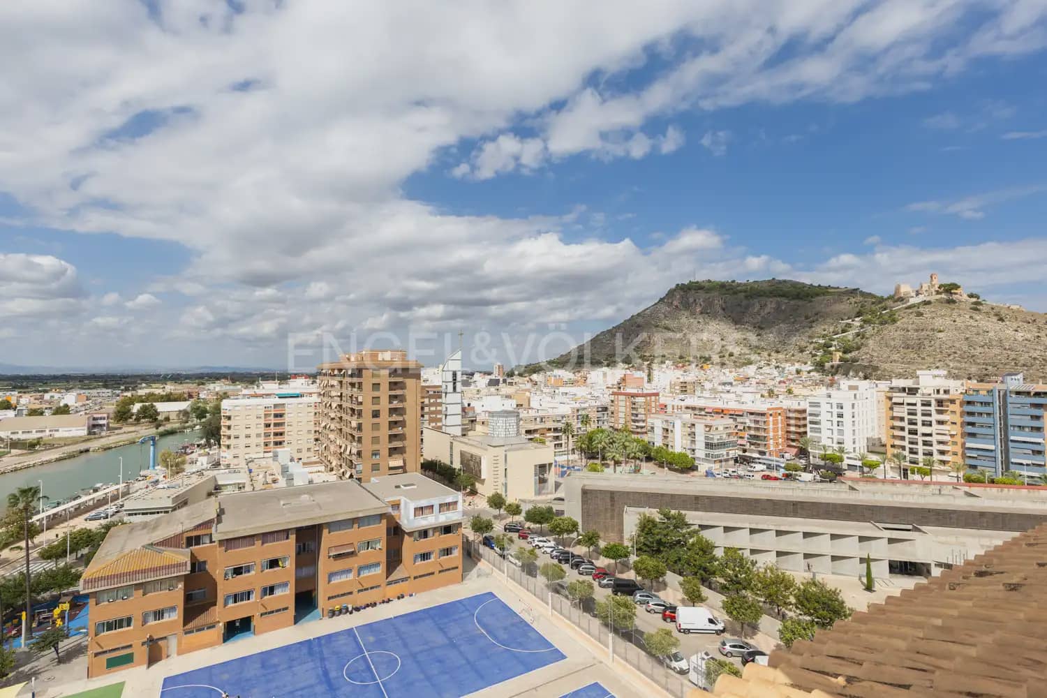 Ático de 5 habitaciones en Cullera en venta - 562.500 € (Ref: 9897996)
