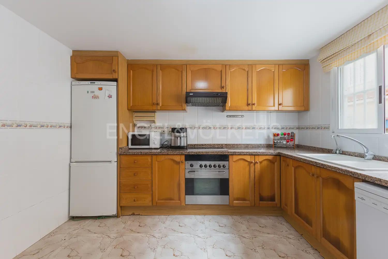 5 slaapkamer Huis te koop in Sueca met garage - € 295.000 (Ref: 9897997)