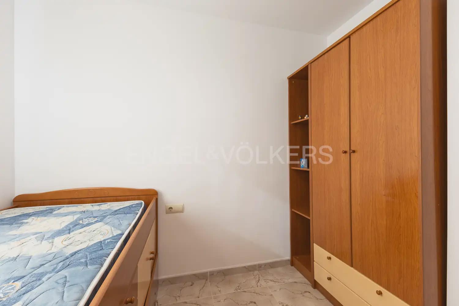 5 slaapkamer Huis te koop in Sueca met garage - € 295.000 (Ref: 9897997)
