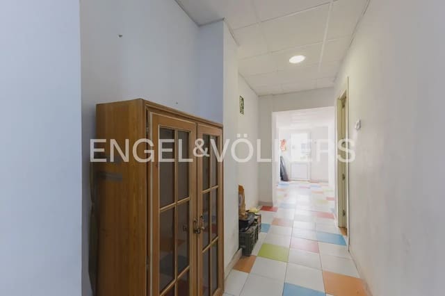 4 bedroom Townhouse for sale in Burjassot - € 290,000 (Ref: 9897998)