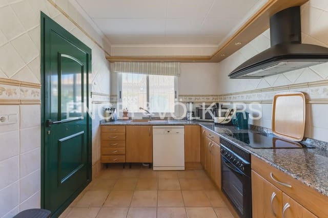 6 bedroom Villa for sale in Almarda, Sagunto / Sagunt - € 725,000 (Ref: 9897999)