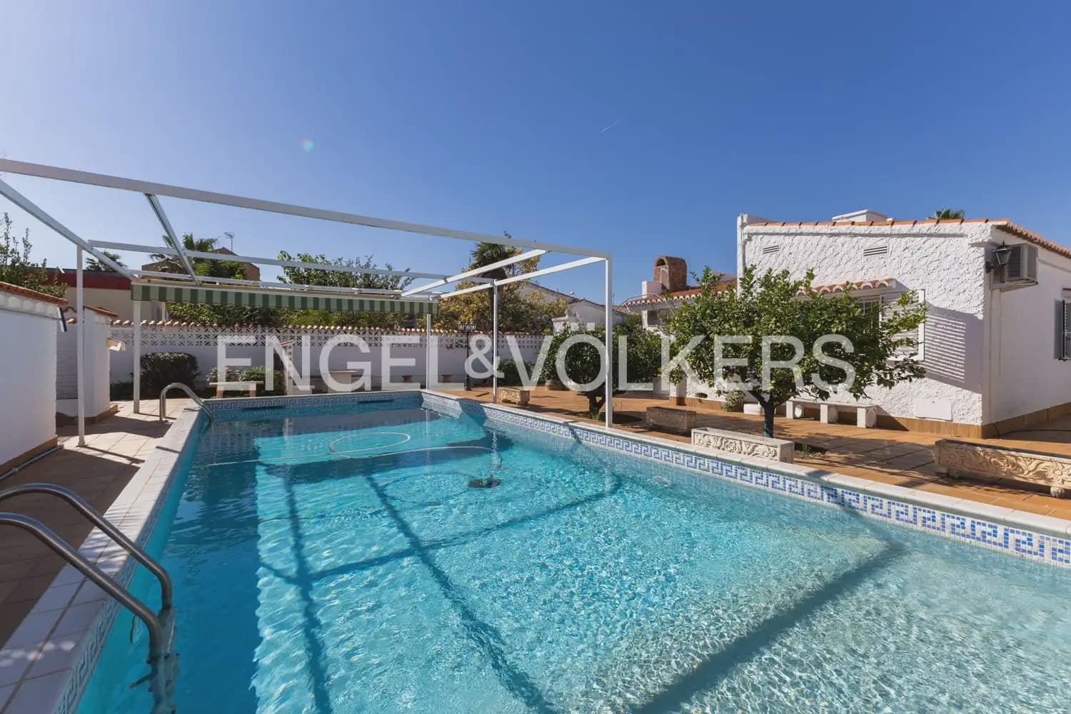6 bedroom Villa for sale in Sagunto / Sagunt with pool garage - € 725,000 (Ref: 9897999)