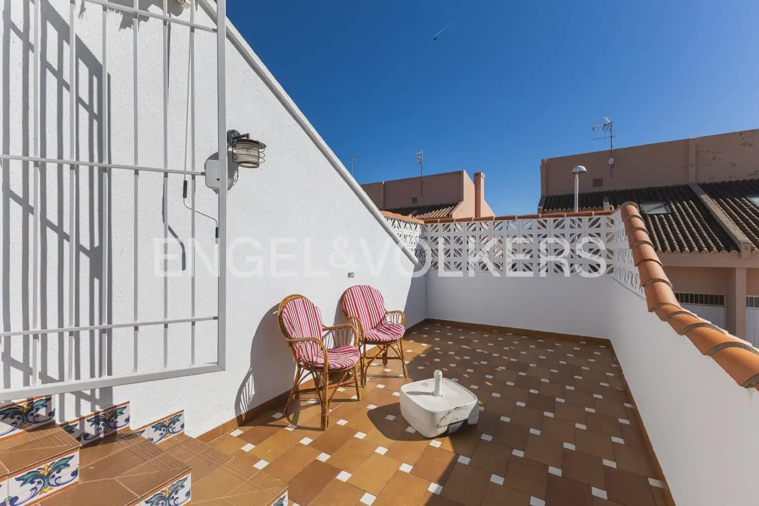 6 bedroom Villa for sale in Sagunto / Sagunt with pool garage - € 725,000 (Ref: 9897999)
