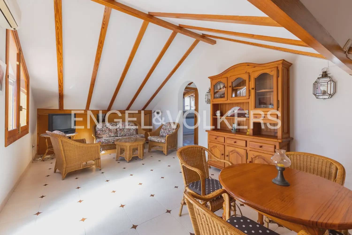6 bedroom Villa for sale in Sagunto / Sagunt with pool garage - € 725,000 (Ref: 9897999)