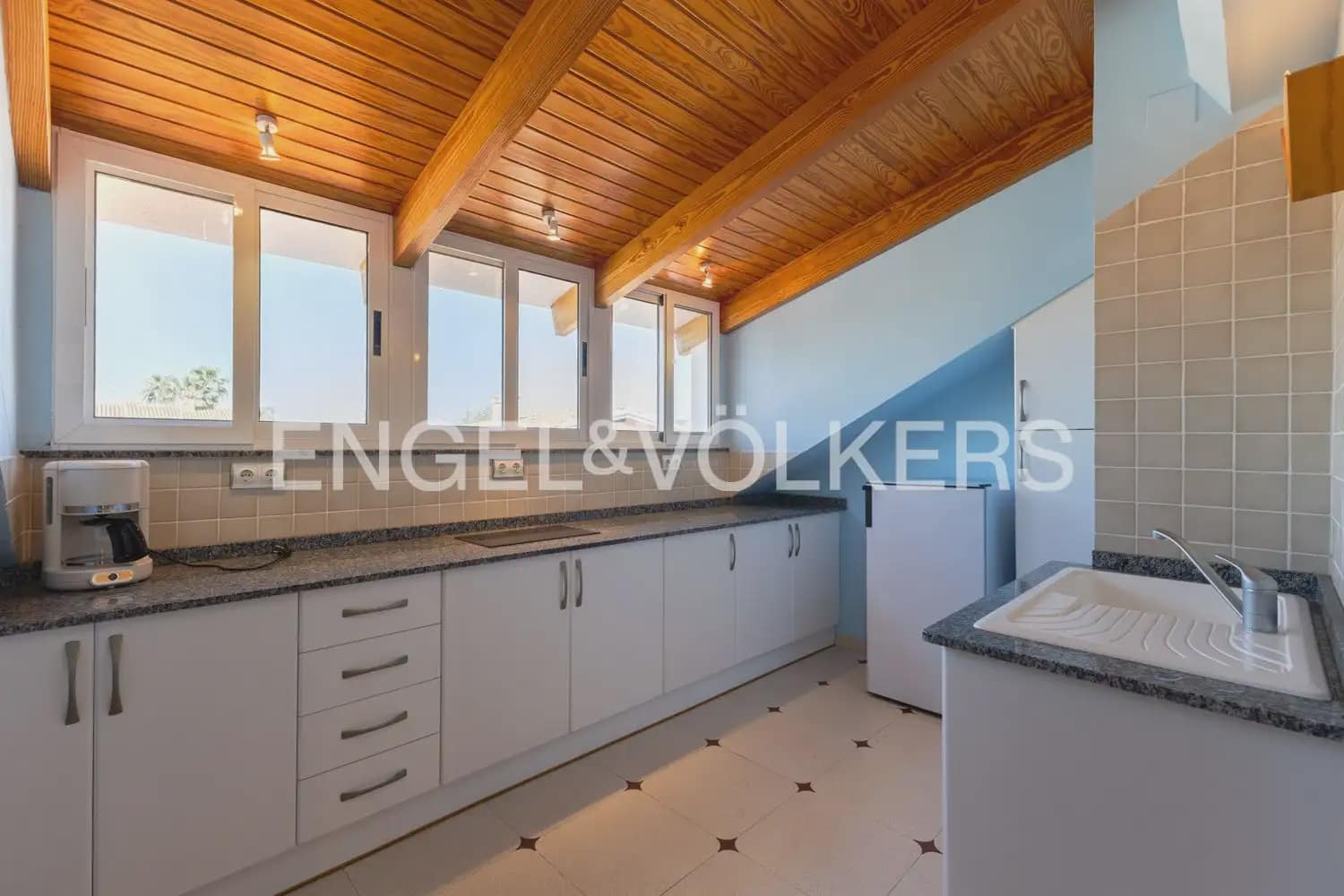 6 bedroom Villa for sale in Sagunto / Sagunt with pool garage - € 725,000 (Ref: 9897999)