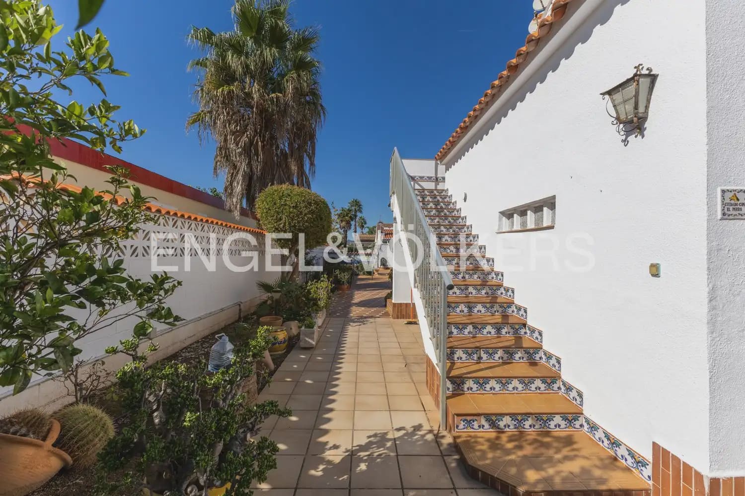 6 bedroom Villa for sale in Sagunto / Sagunt with pool garage - € 725,000 (Ref: 9897999)