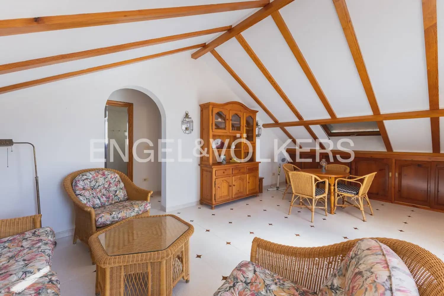 6 bedroom Villa for sale in Sagunto / Sagunt with pool garage - € 725,000 (Ref: 9897999)