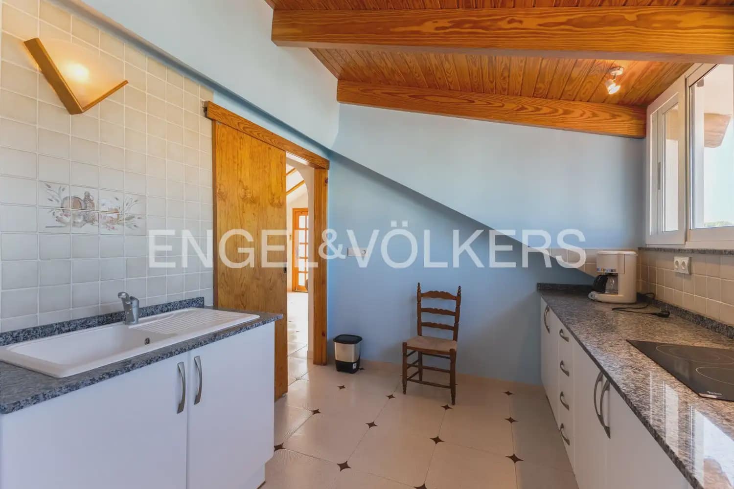 6 bedroom Villa for sale in Sagunto / Sagunt with pool garage - € 725,000 (Ref: 9897999)