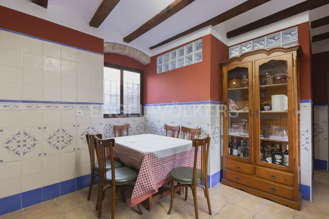 5 bedroom Finca/Country House for sale in Carcaixent with pool garage - € 545,000 (Ref: 9898000)