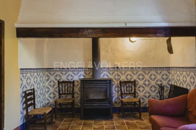 5 bedroom Finca/Country House for sale in Carcaixent with pool garage - € 545,000 (Ref: 9898000)
