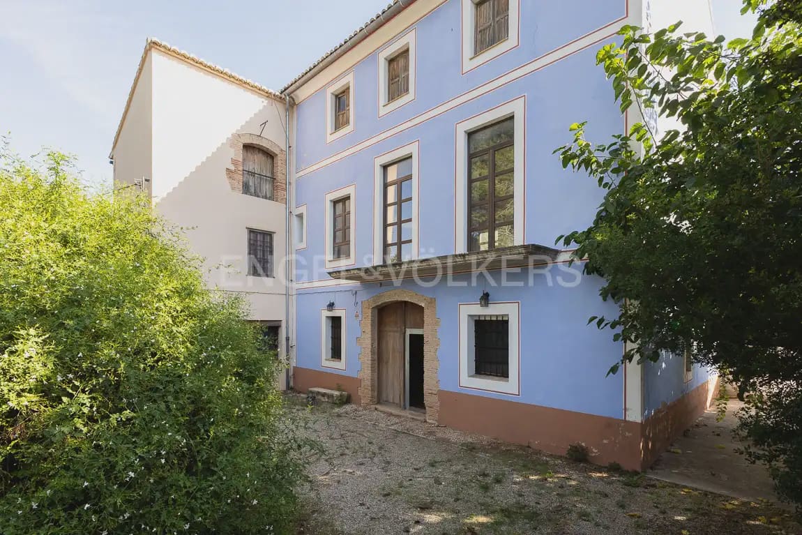 5 bedroom Finca/Country House for sale in Carcaixent with pool garage - € 545,000 (Ref: 9898000)