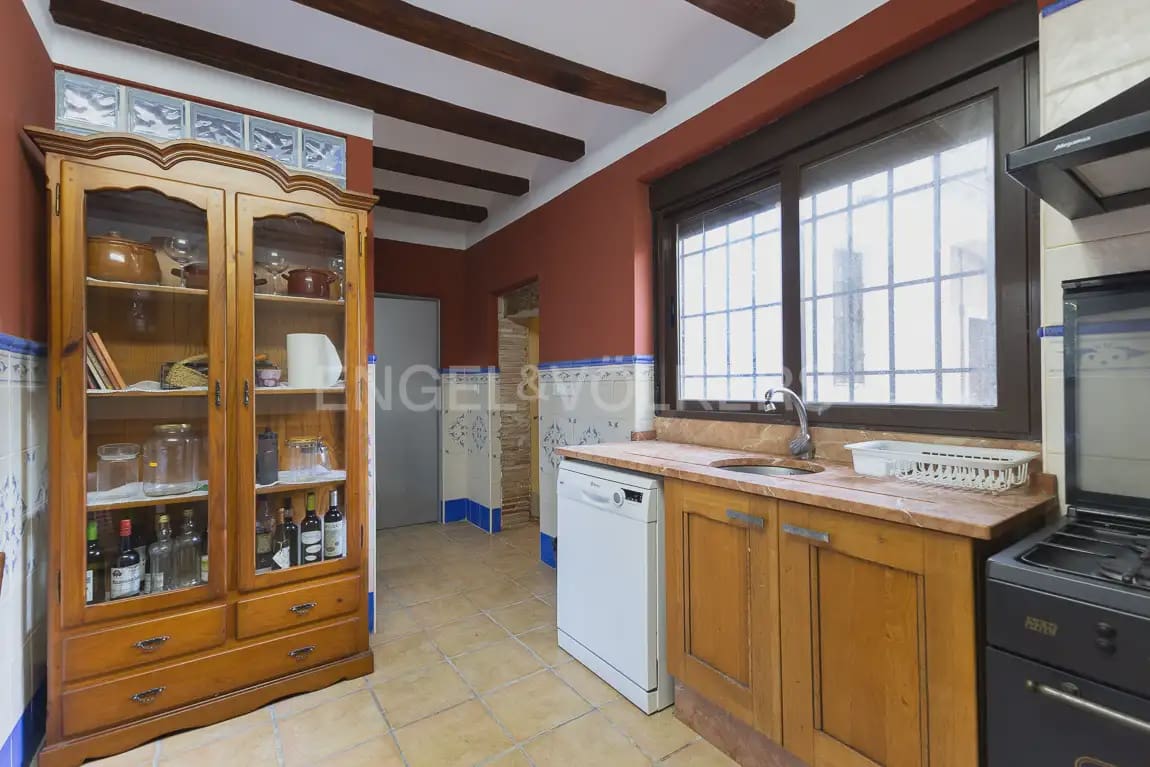 5 bedroom Finca/Country House for sale in Carcaixent with pool garage - € 545,000 (Ref: 9898000)