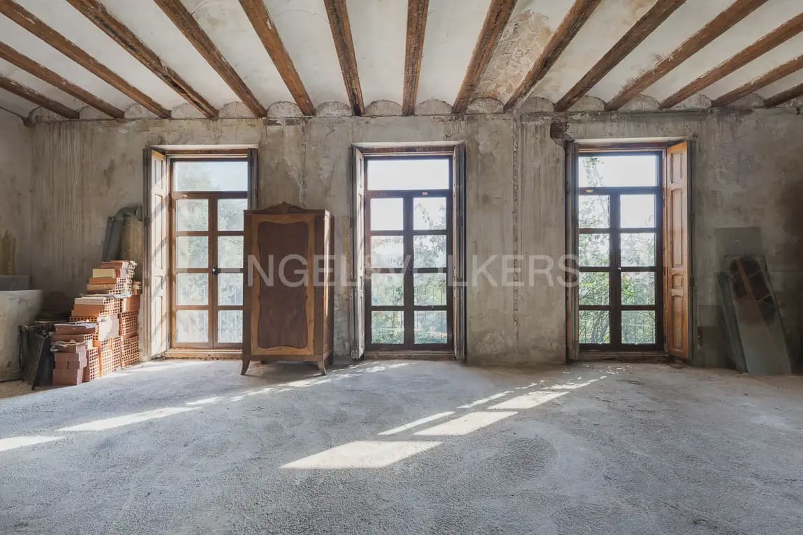 5 bedroom Finca/Country House for sale in Carcaixent with pool garage - € 545,000 (Ref: 9898000)