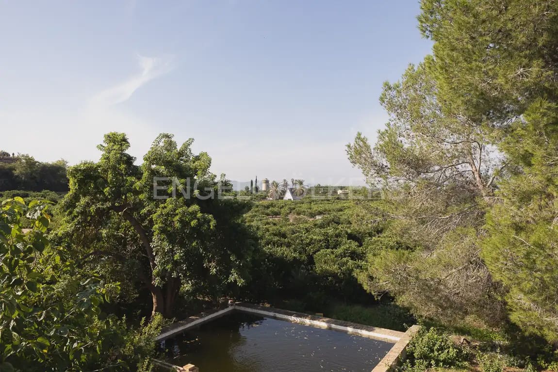 5 bedroom Finca/Country House for sale in Carcaixent with pool garage - € 545,000 (Ref: 9898000)