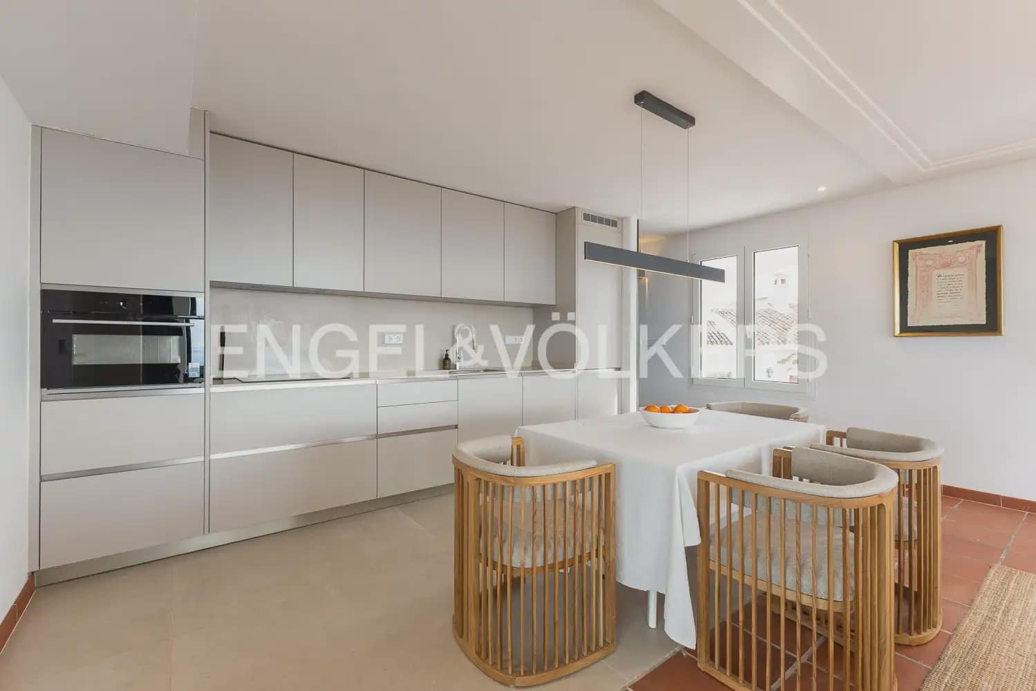 3 bedroom Villa for rent in Alginet with pool - € 3,300 (Ref: 9898001)