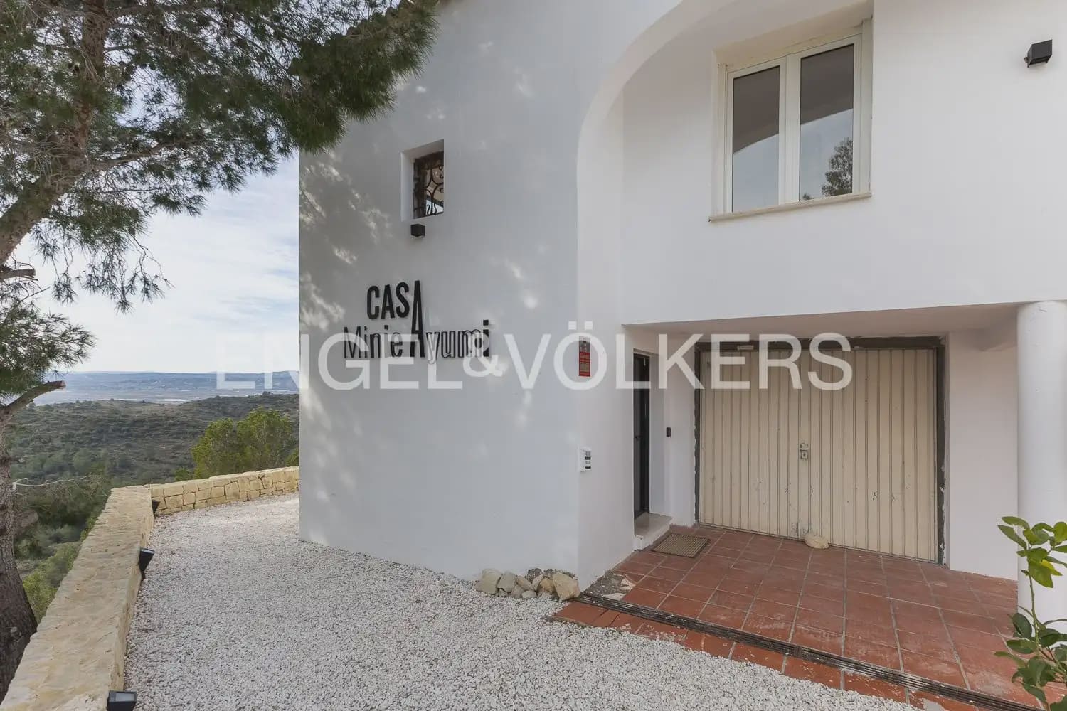 3 bedroom Villa for rent in Alginet with pool - € 3,300 (Ref: 9898001)