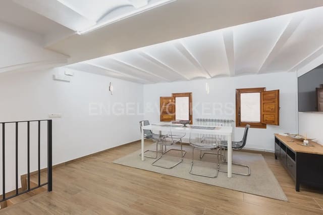 4 bedroom Townhouse for sale in Requena - € 370,000 (Ref: 9898005)