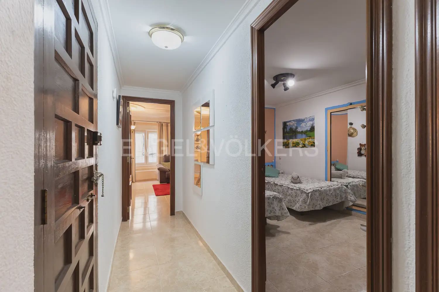 3 bedroom Apartment for sale in Requena - € 144,900 (Ref: 9898008)