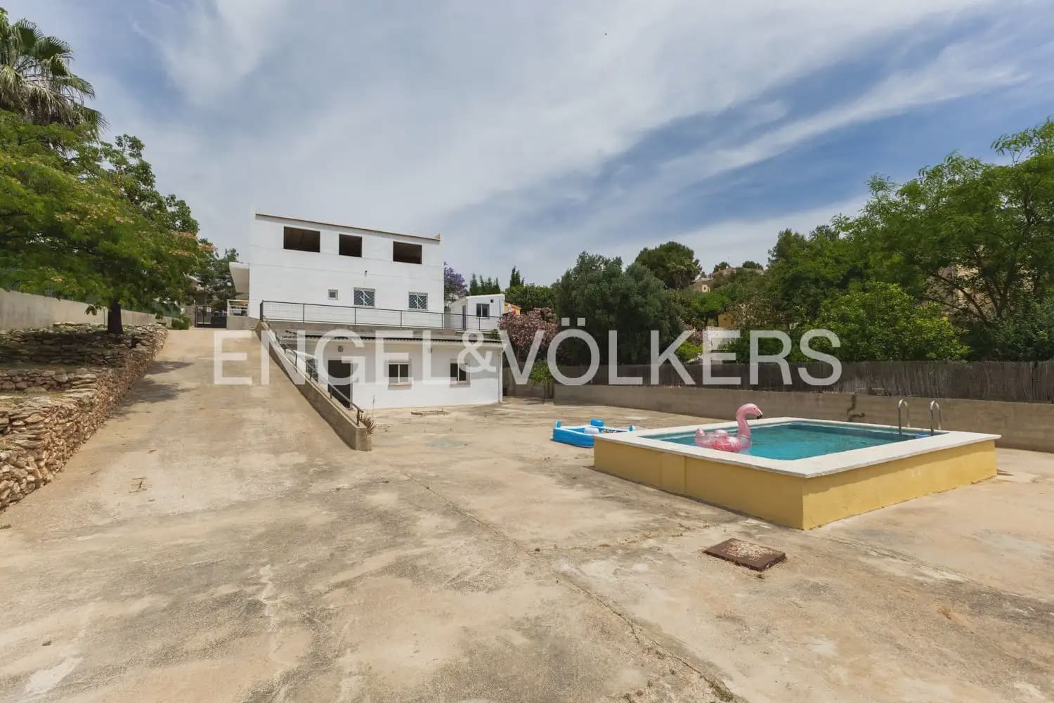 3 bedroom Villa for sale in Turis with pool garage - € 279,000 (Ref: 9898009)
