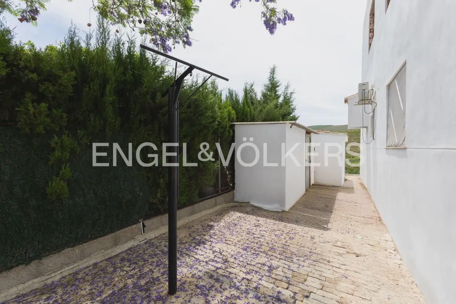3 bedroom Villa for sale in Turis with pool garage - € 279,000 (Ref: 9898009)