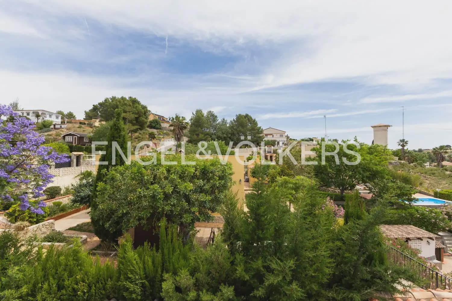 3 bedroom Villa for sale in Turis with pool garage - € 279,000 (Ref: 9898009)