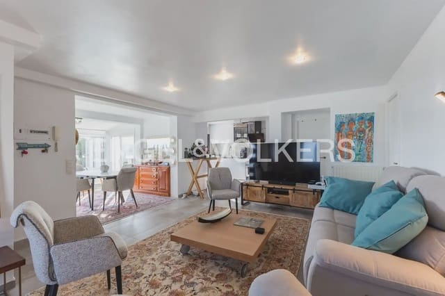 4 quarto Moradia para venda em Vinaròs com piscina garagem - 535 000 € (Ref: 9898011)