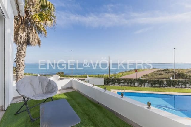 4 quarto Moradia para venda em Vinaròs com piscina garagem - 535 000 € (Ref: 9898011)