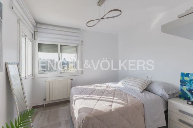 4 quarto Moradia para venda em Vinaròs com piscina garagem - 535 000 € (Ref: 9898011)