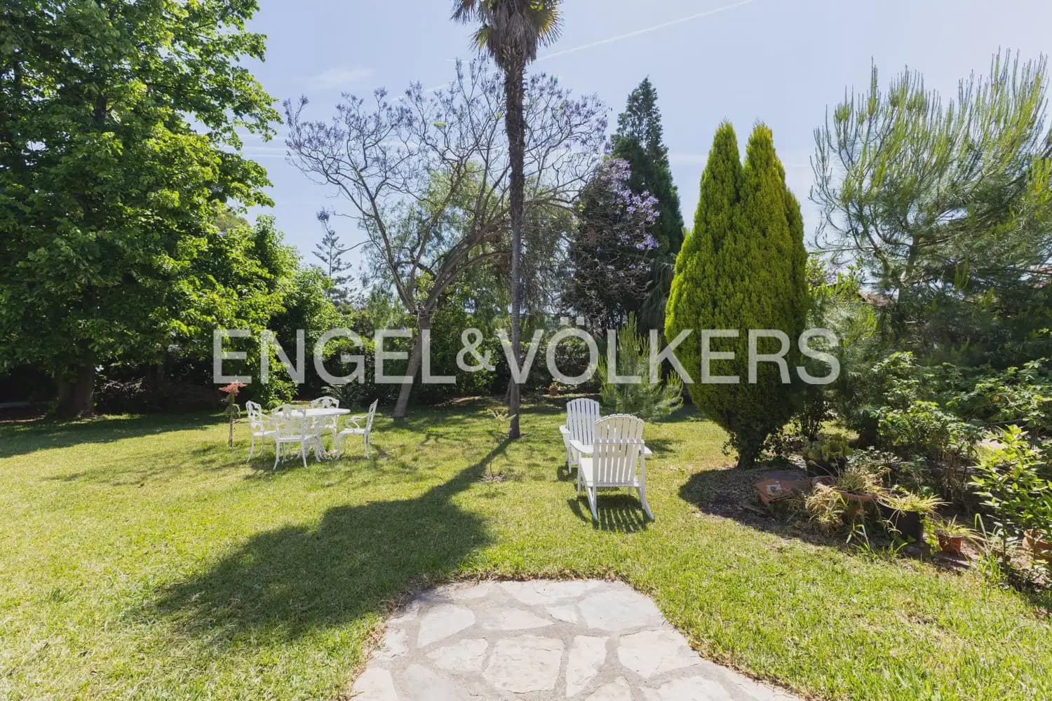 5 bedroom Villa for sale in Castello de la Plana with pool garage - € 1,150,000 (Ref: 9898012)